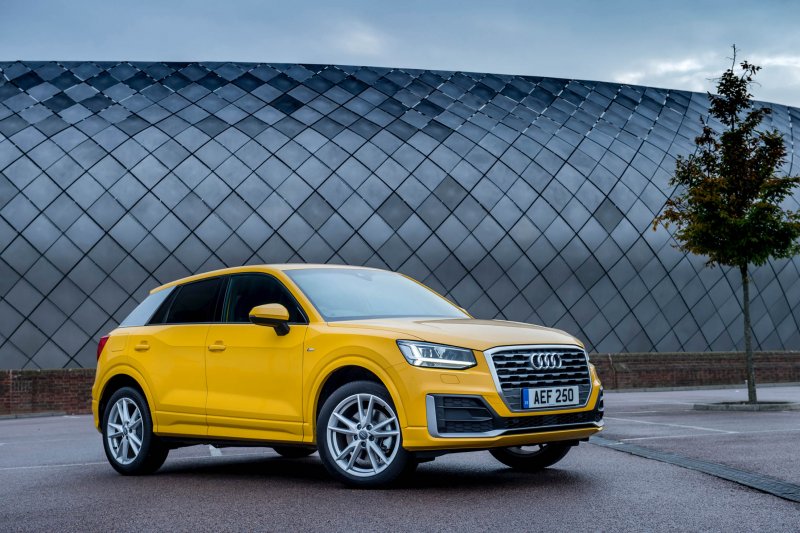 Audi q2 и q3