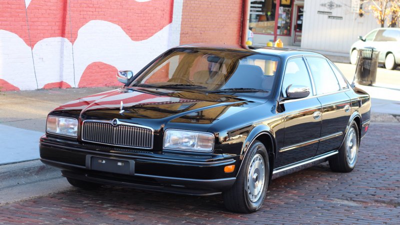 Nissan President 2001