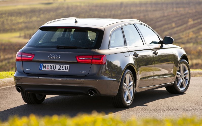 Ауди а6 Авант 2015