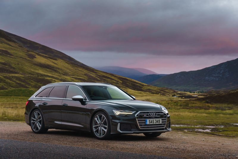 Ауди s6 Авант 2020