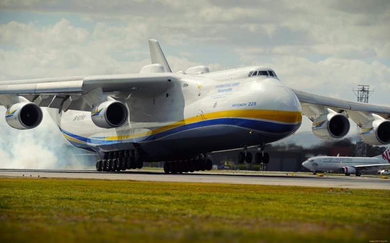 АН-124 Мрия