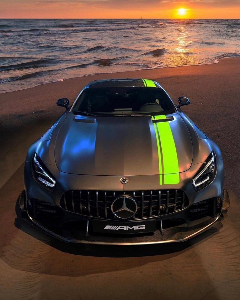 Mercedes AMG gt r Pro - coches