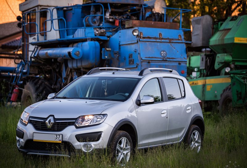 Сандеро степвей 2013