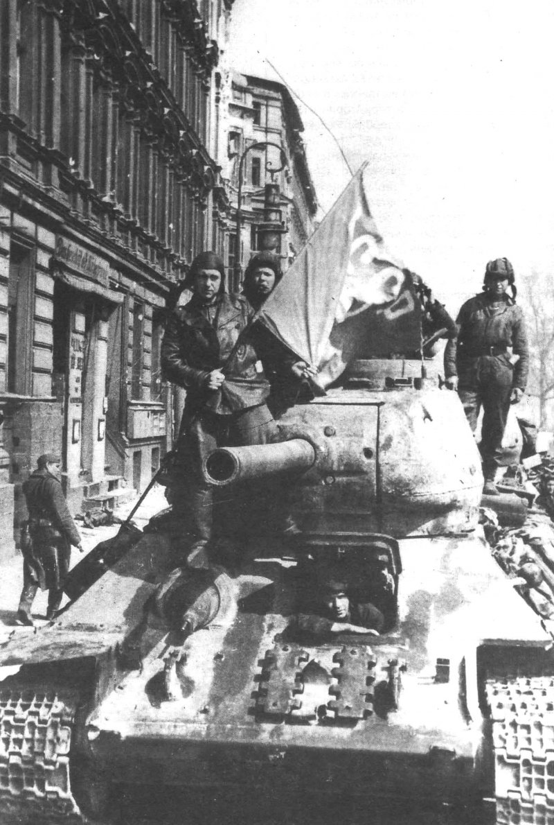 Т-34-85 Берлин 1945