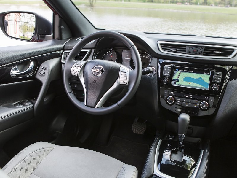 Nissan Qashqai 2014 салон