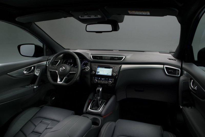 Nissan Qashqai 2017 салон