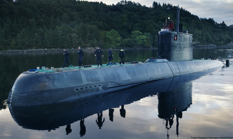 Подводная лодка субмарина