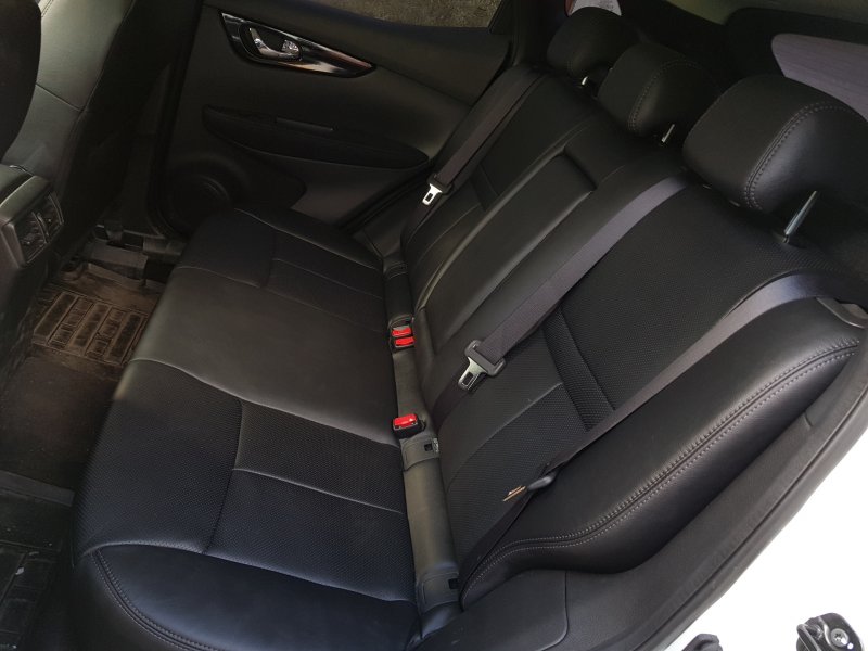 Nissan Qashqai 2008 сиденья