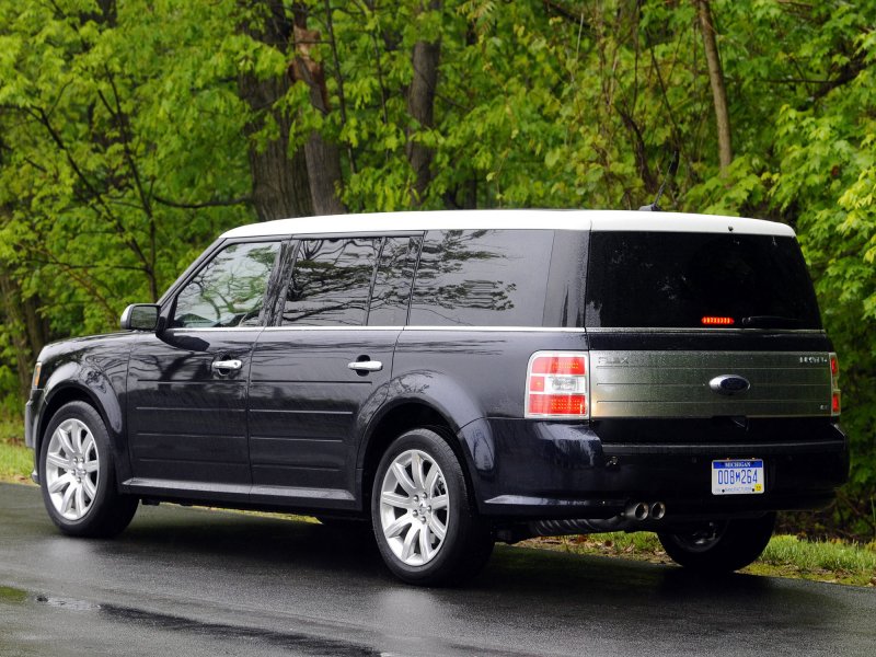 Ford Flex 1 поколение