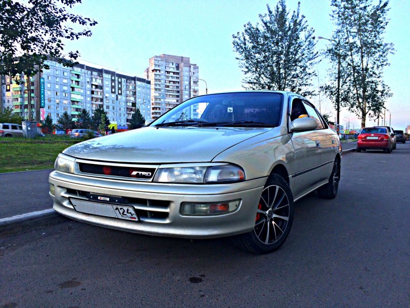 Toyota Carina 1