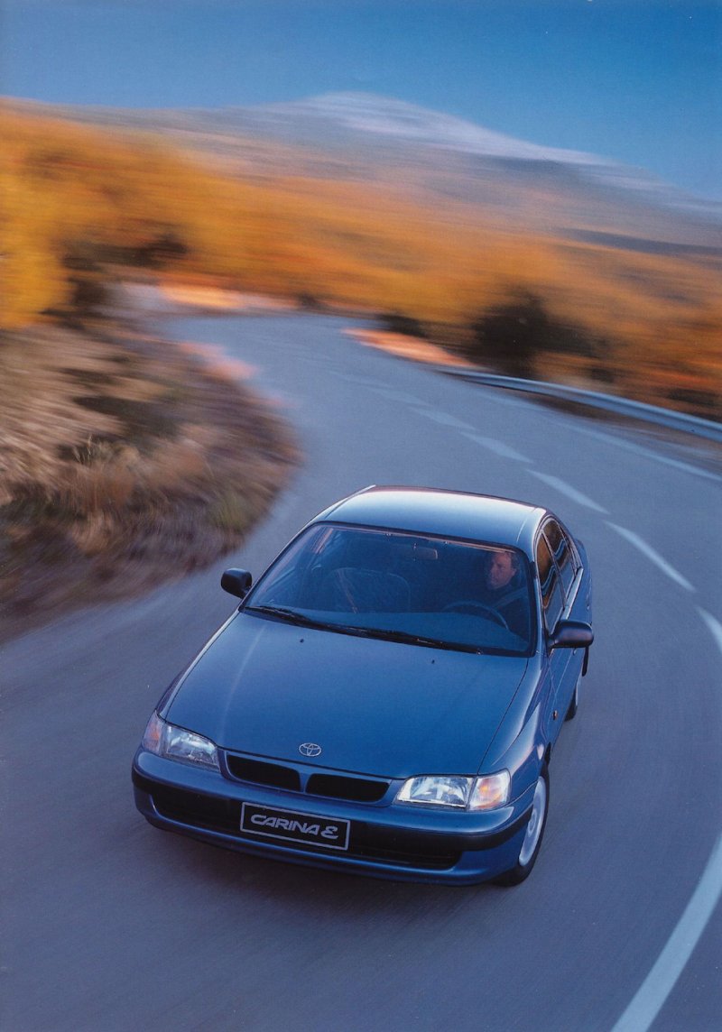 Toyota Carina e
