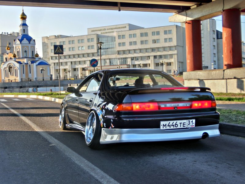 Toyota Carina ed стенс
