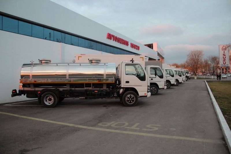 Isuzu NQR 71 pl ZAPCHASTI qollanma