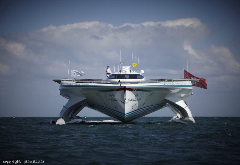 Судно Turanor PLANETSOLAR