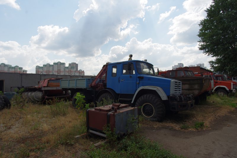 Брошенный ЗИЛ 4972
