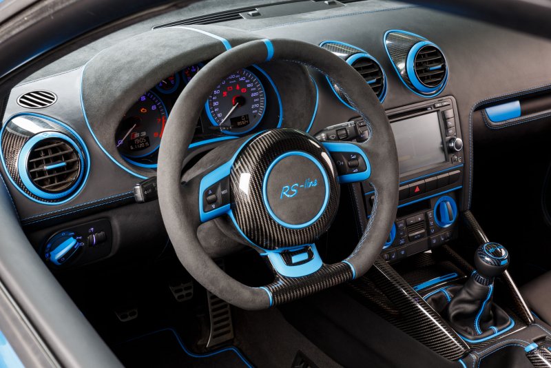 Audi RS салон синий