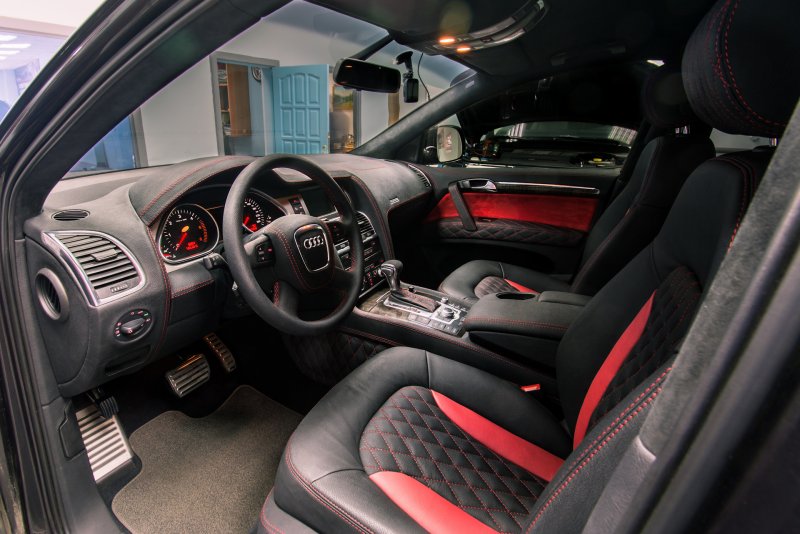 Audi q7 Alcantara Edition