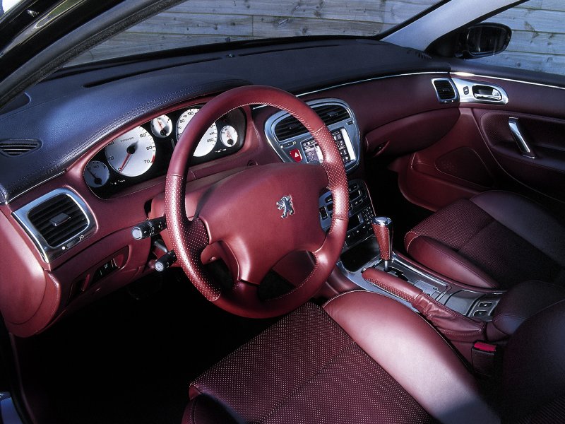 Peugeot 607 салон