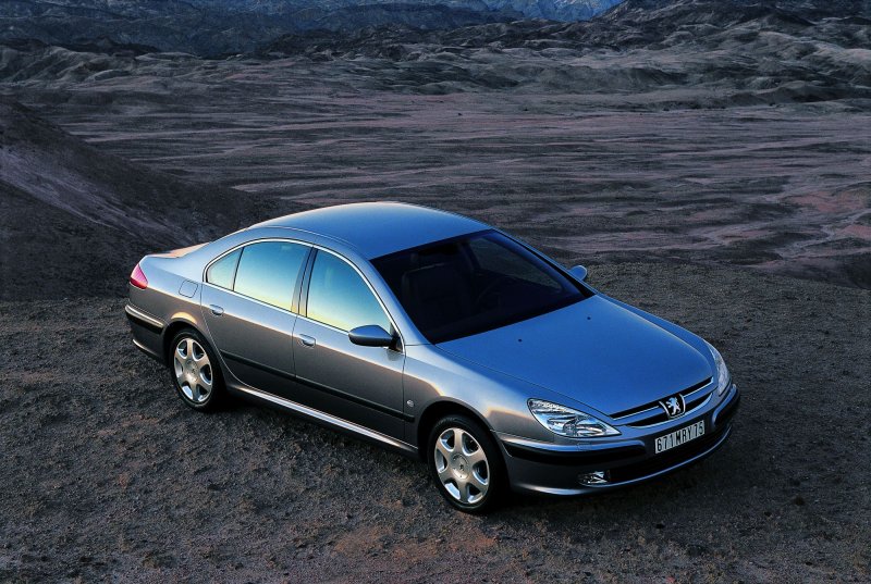 Peugeot 607 2010
