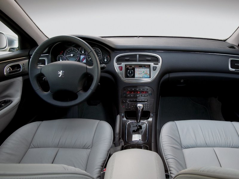 Peugeot 607 2007