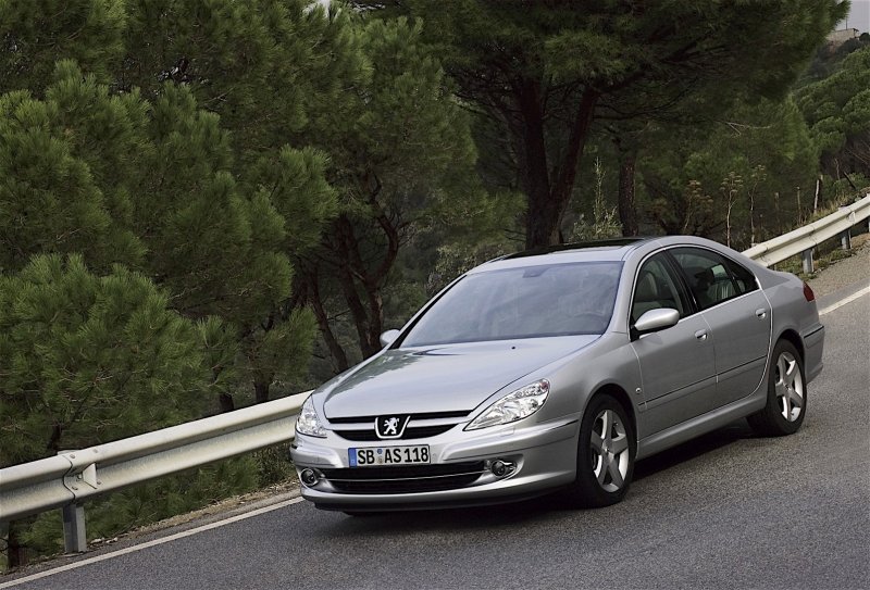 Peugeot 607 2004