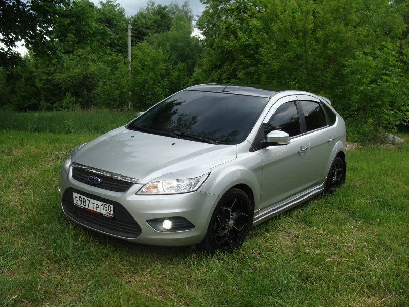 Ford Focus 2 хэтчбек