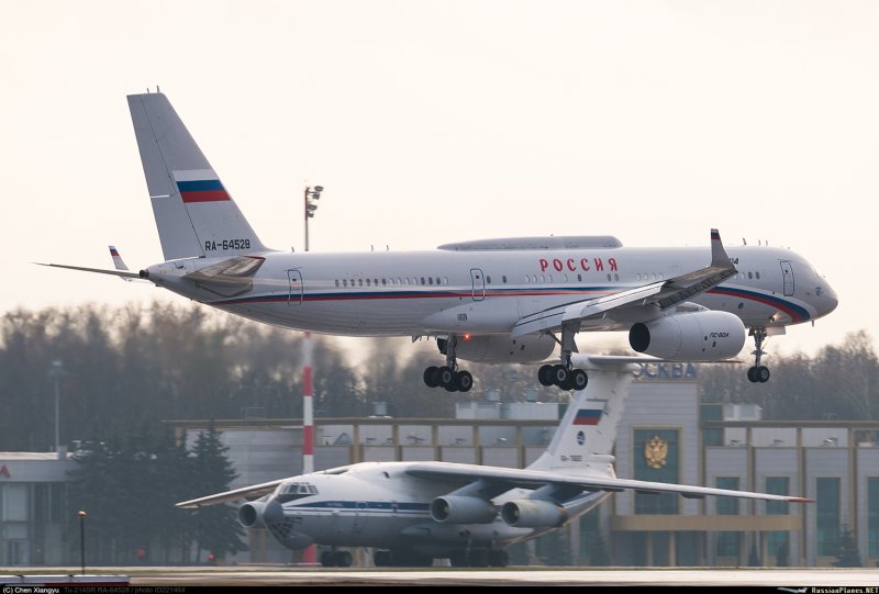 Ту-214ср самолет-ретранслятор