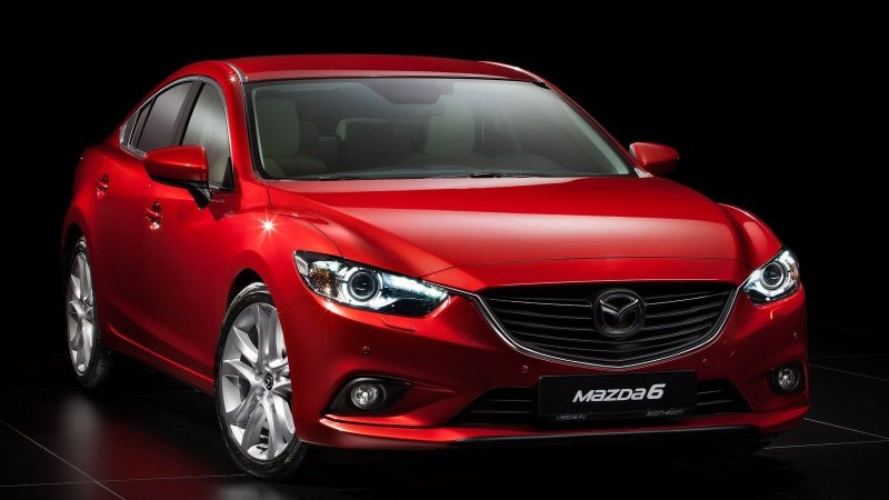 Mazda CX 6 седан