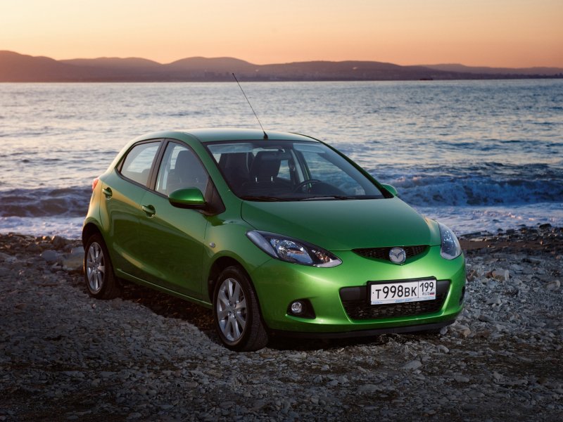 Mazda 2