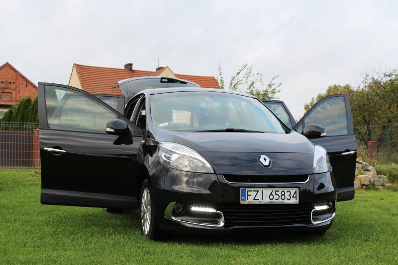 Renault Scenic DCI 130