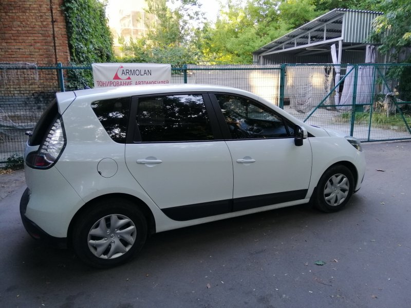 Сценик 2 тонировка