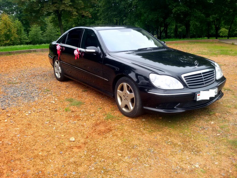 Мерседес 220 2005