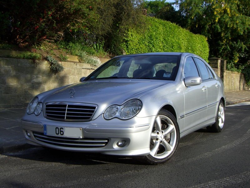 Mercedes-Benz w220