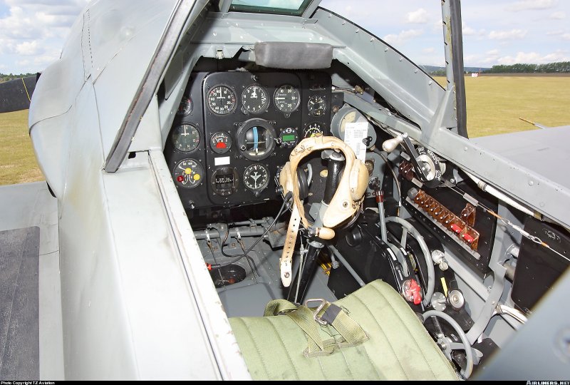 Ла-9 кокпит