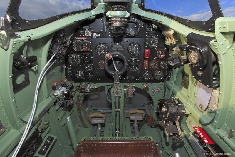 Spitfire MK 1 кабина пилота