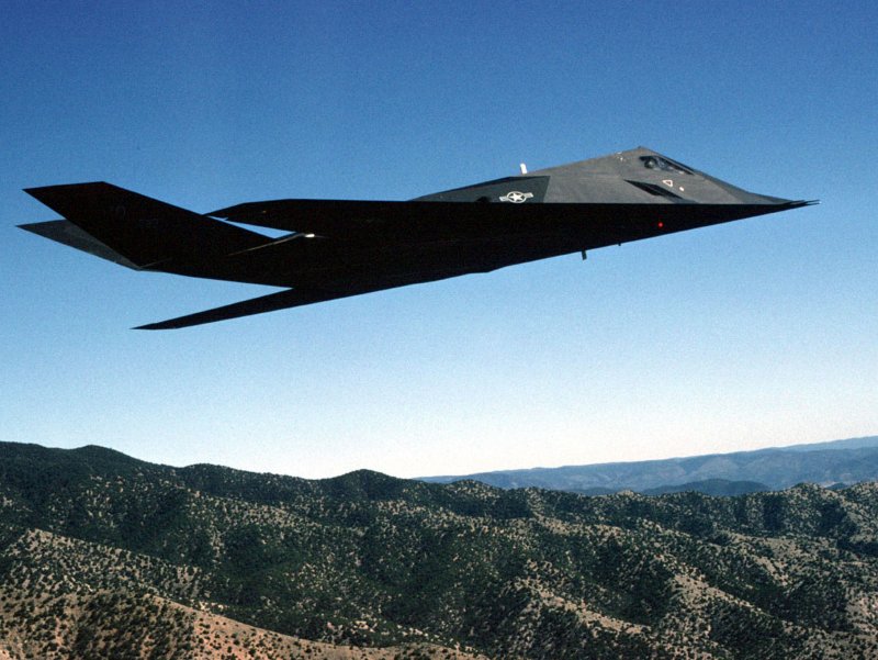 B-2 Spirit: стелс-бомбардировщик