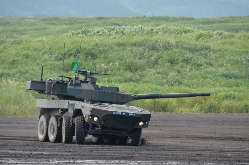 Колесный танк AMX-10rc