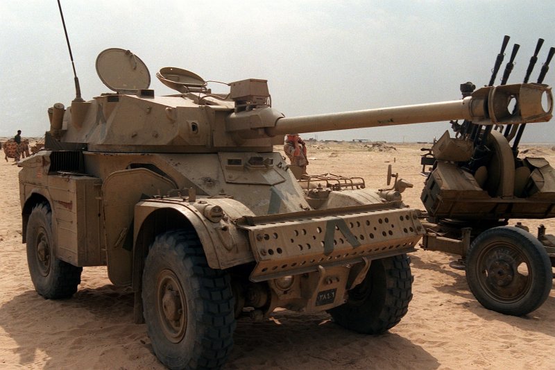 Hotchkiss EBR 75