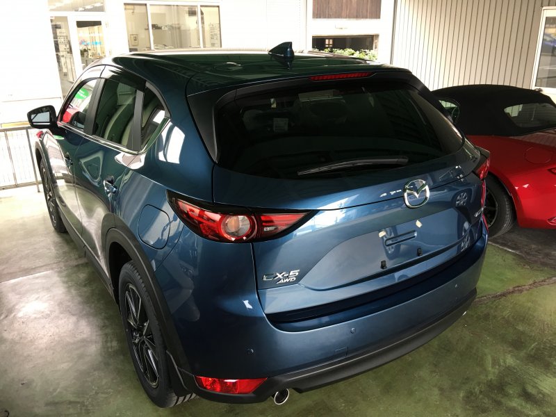 Eternal Blue Mazda CX 5
