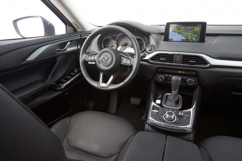 Mazda CX 9 Interior