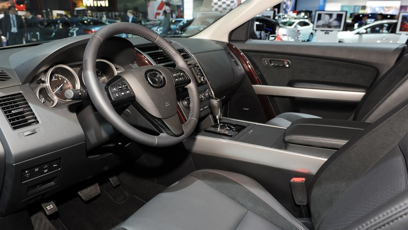 Мазда CX 9 салон