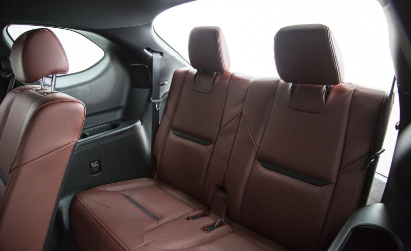 Mazda CX 9 салон