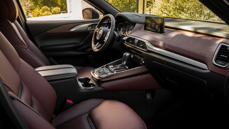 Mazda CX 9 Interior