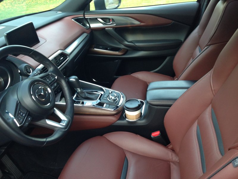 Mazda CX 9 салон