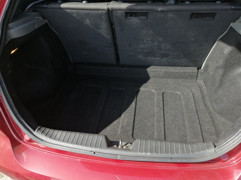Chevrolet Lacetti хэтчбек багажник