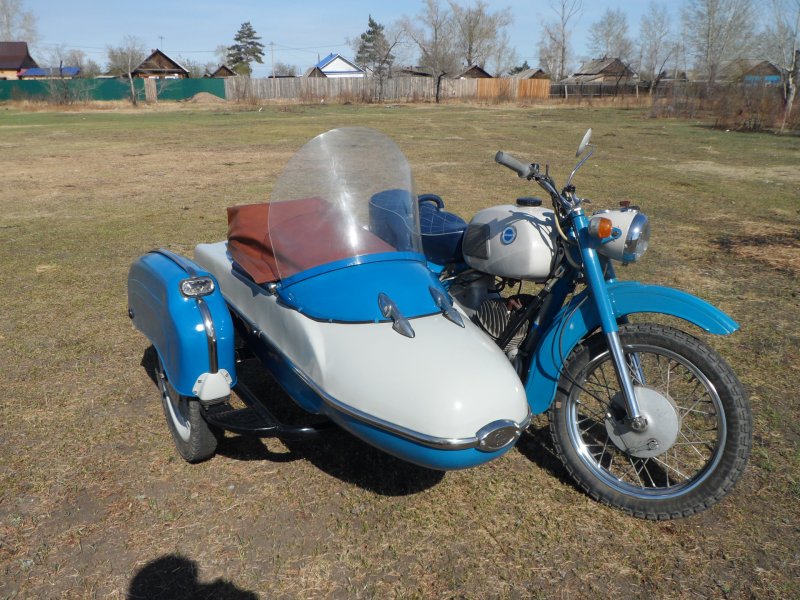 Мотоцикл ИЖ 2001