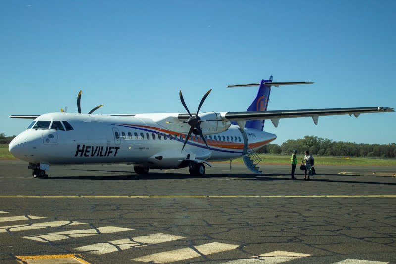 АН-28 пассажирский самолёт