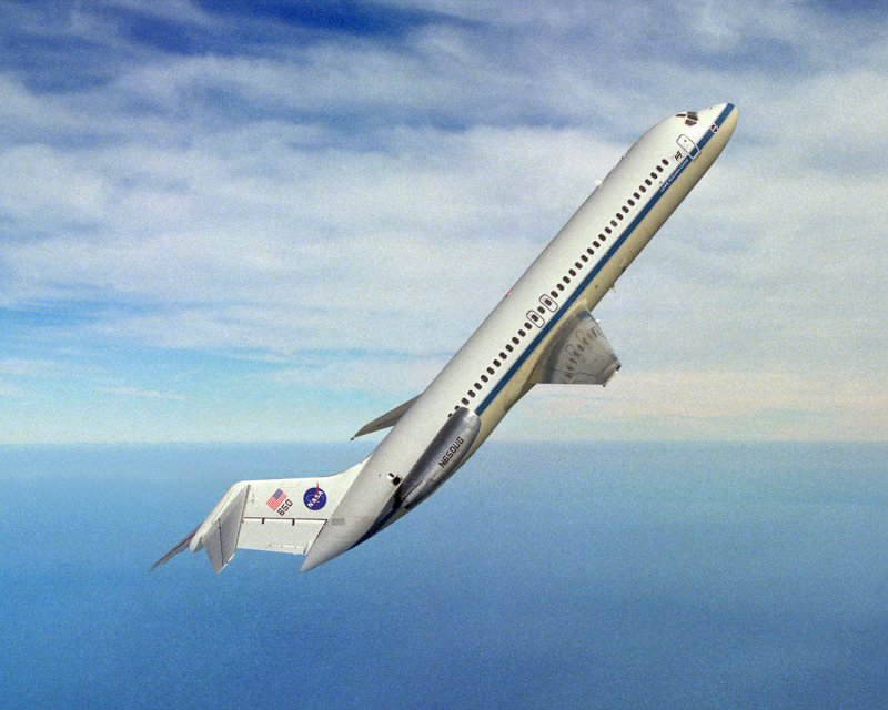 Самолет Дуглас-9