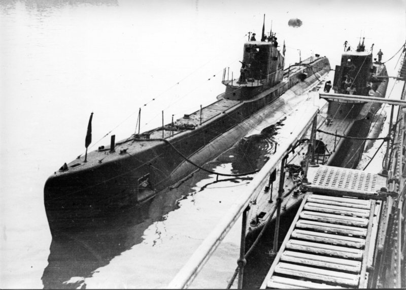 Советская подводная лодка щ 216