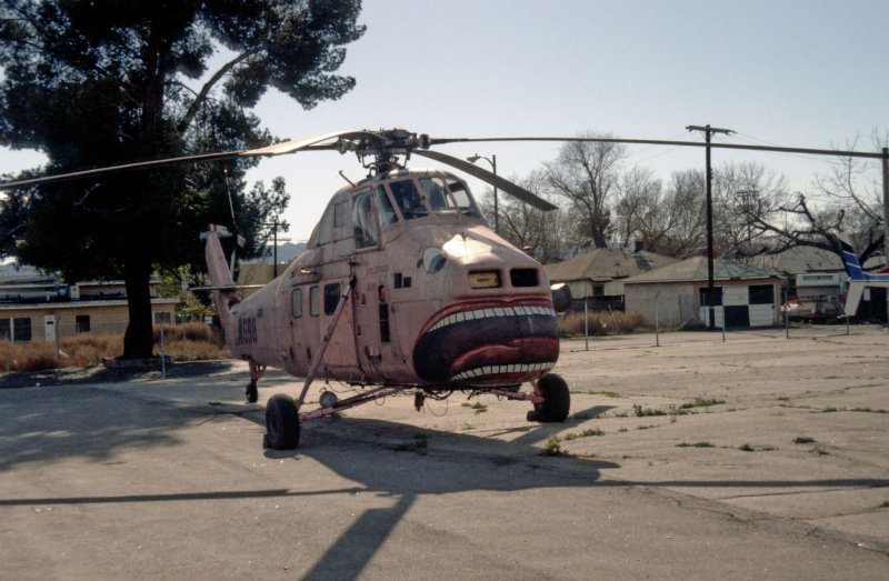 Вертолет над зомби